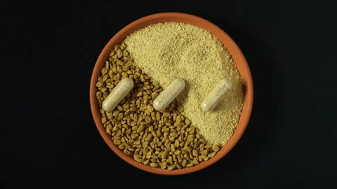 🐓 Natural Poultry Feed Ingredients: Fenugreek, Ginger & Solanum glaucophyllum (Natural Vitamin D)